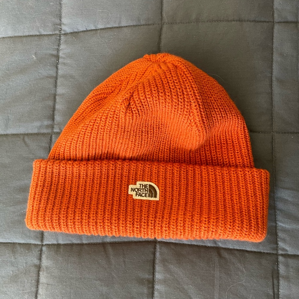 The North Face beanie tuque